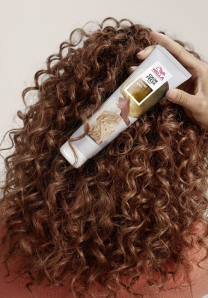 THE-BEST-HAIRDRESSERS-IN-NOTTINGHAM-FOR-HAIR-COLOUR